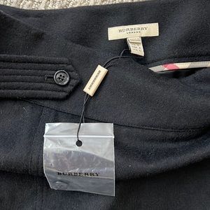 Burberry wool skirt NEW with tags